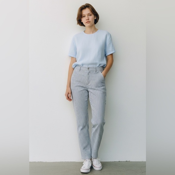 Old Navy Denim - Old Navy Blue White Stripe Ankle Pants Size 10 Never Worn
